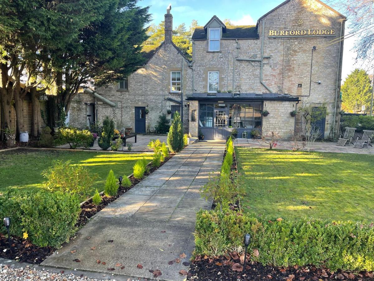 Burford Lodge Hotel - Adults Only Exterior foto